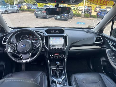 Used 2022 Subaru Forester Limited AWD/4WD image 14
