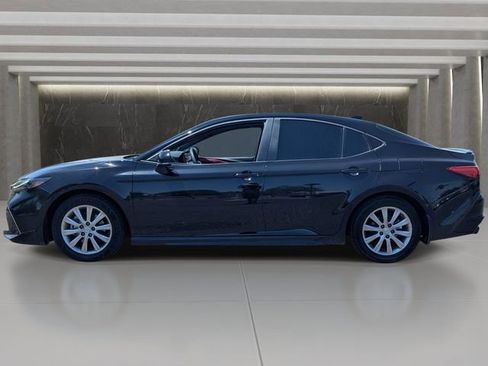 Used 2025 Toyota Camry XSE w/ Premium Plus Package FWD image 2