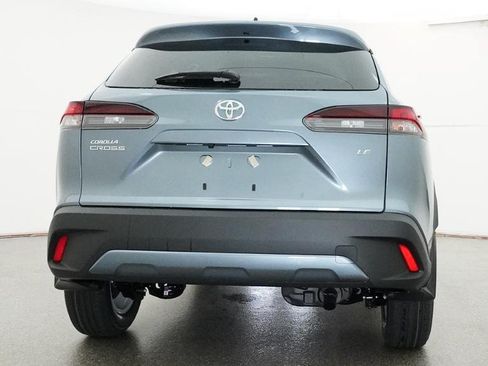 New 2026 Toyota Corolla Cross LE FWD image 2