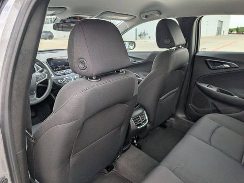 Used 2024 Chevrolet Malibu LT FWD image 25