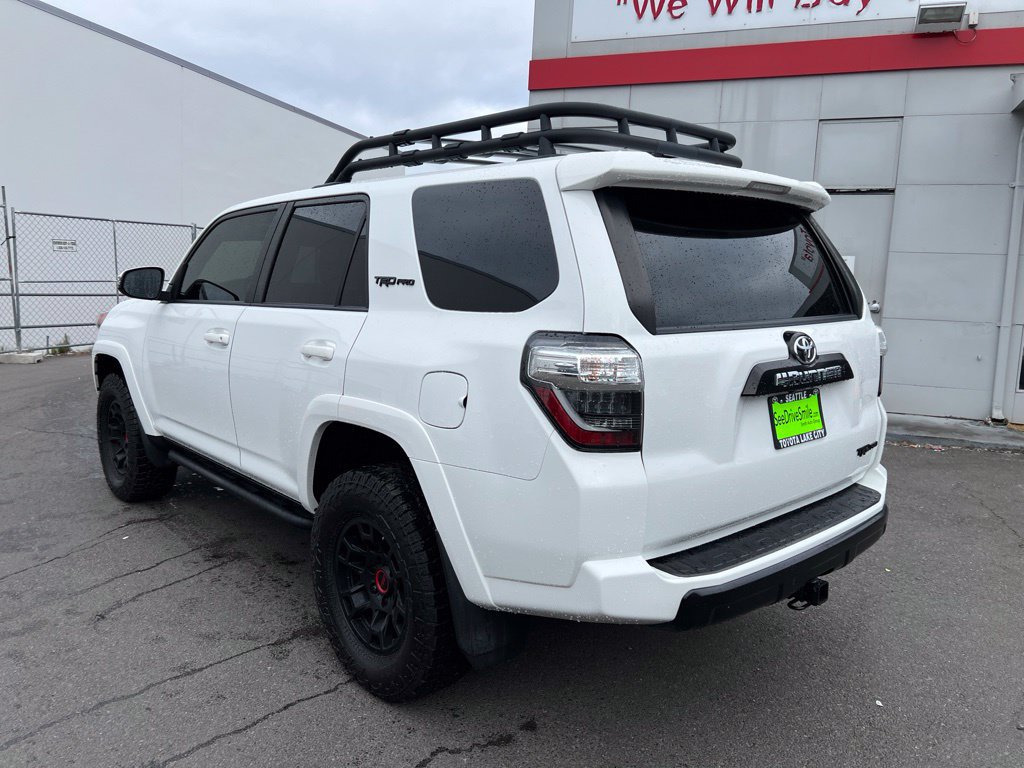 Used 2023 Toyota 4Runner SR5 AWD/4WD image 6