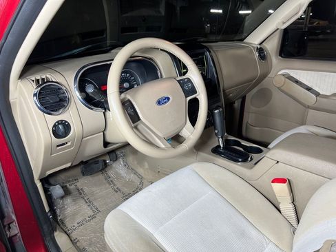 Used 2008 Ford Explorer XLT RWD image 9