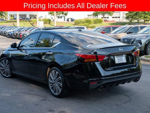 Certified 2025 Nissan Altima 2.5 SL FWD image 3
