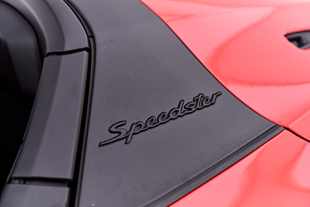 Used 2019 Porsche 911 Speedster w/ Chrono Package RWD image 29