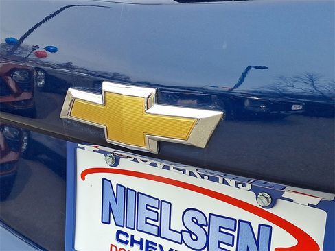 Used 2022 Chevrolet Equinox Premier image 24