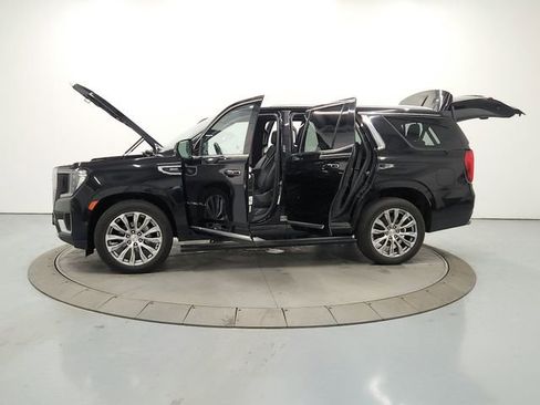 Used 2023 GMC Yukon Denali image 12