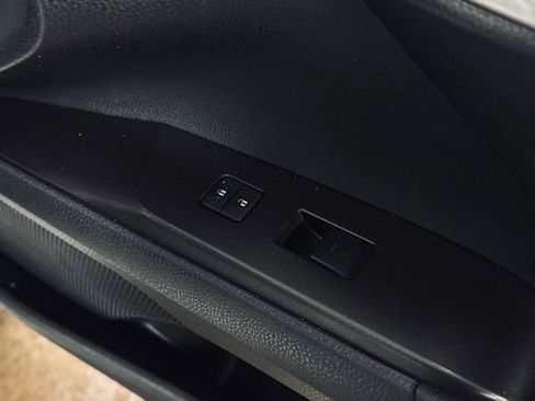 Used 2024 Toyota Camry SE image 13