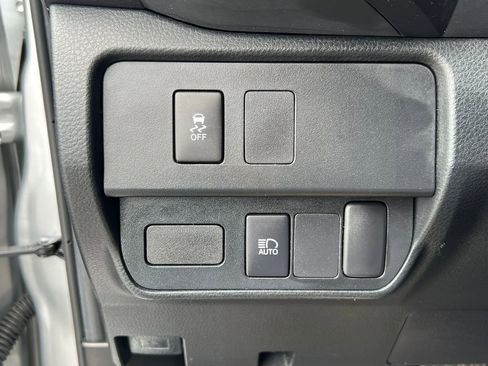 Used 2023 Toyota Tacoma SR AWD/4WD image 22