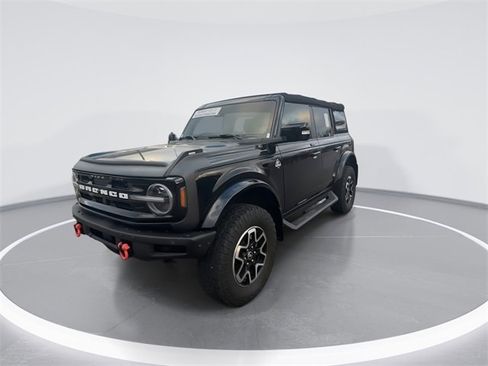 Used 2022 Ford Bronco Outer Banks image 4