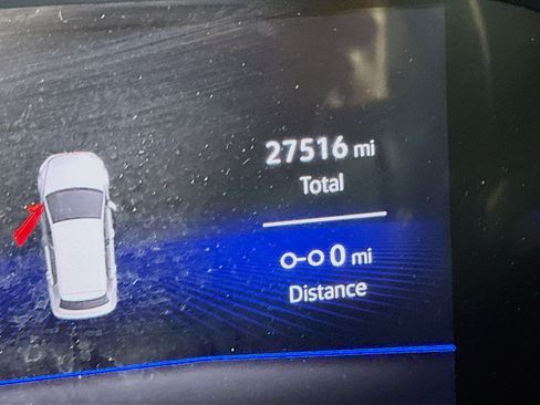 Used 2024 Volkswagen Taos SE image 19