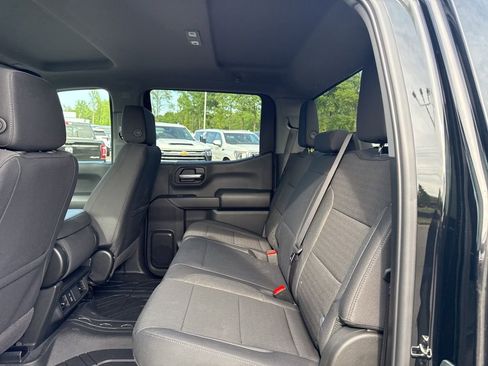 Used 2026 Chevrolet Silverado 1500 Custom RWD image 12