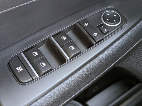 Certified 2023 Kia Forte GT-Line w/ GT-Line Premium Package FWD image 18