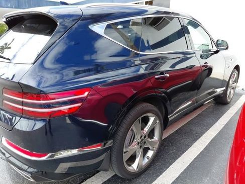 Used 2023 Genesis GV80 3.5T Prestige w/ Prestige Package image 3