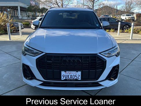 Used 2025 Audi Q3 2.0T Premium w/ Convenience Package image 3