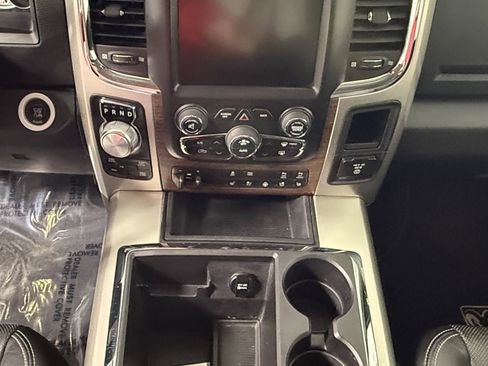 Used 2014 RAM 1500 Laramie w/ Convenience Group image 22