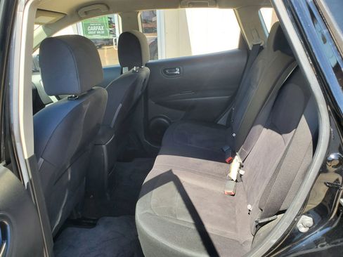 Used 2014 Nissan Rogue S w/ Convenience Package FWD image 29