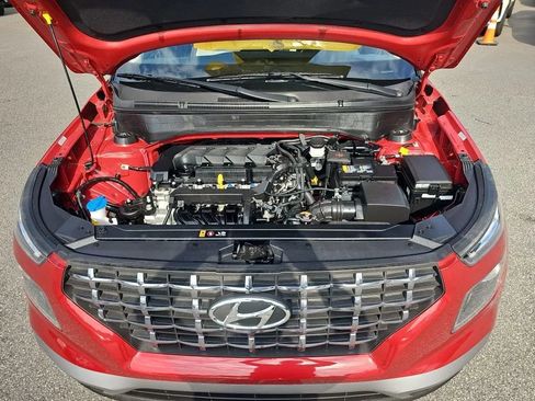 Used 2024 Hyundai Venue SEL image 24