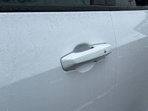 New 2026 GMC Terrain Elevation w/ Technology Package II AWD/4WD image 15