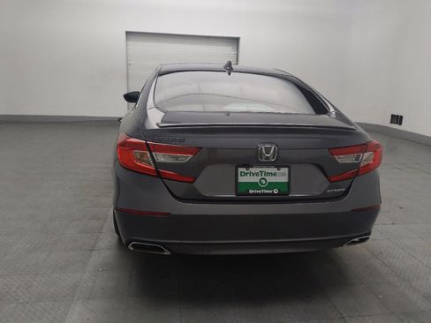 Used 2019 Honda Accord Sport image 6