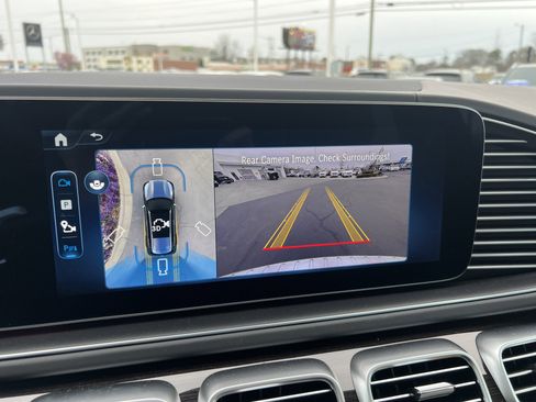 Certified 2026 Mercedes-Benz GLS 580 4MATIC image 25