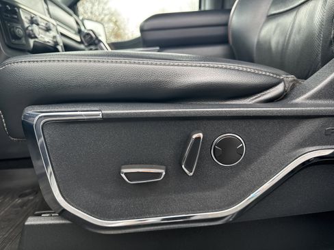 Used 2022 Ford F150 Lariat w/ Equipment Group 502A High image 10