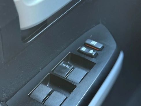 Used 2020 Toyota Tundra SR5 w/ SR5 Upgrade Package image 36