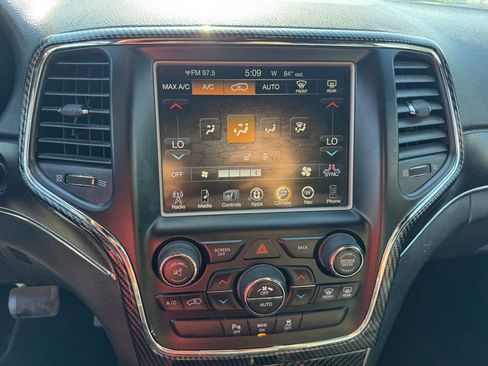 Used 2014 Jeep Grand Cherokee Limited AWD/4WD image 18