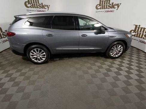 Certified 2021 Buick Enclave Essence w/ Sound and Sites Package FWD image 9