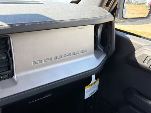 New 2026 Ford Bronco Outer Banks AWD/4WD image 32