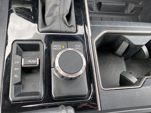 Used 2024 Toyota Tundra SR5 w/ SR5 Convenience Package AWD/4WD image 18