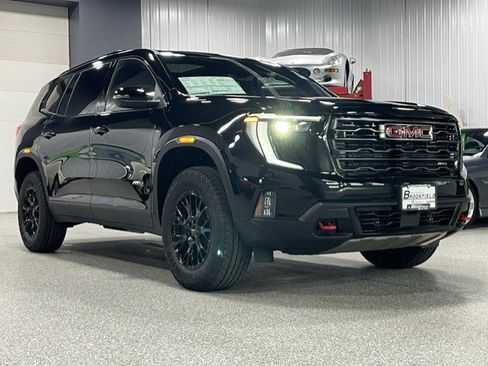 New 2026 GMC Acadia AT4 w/ Luxury Package AWD/4WD image 7