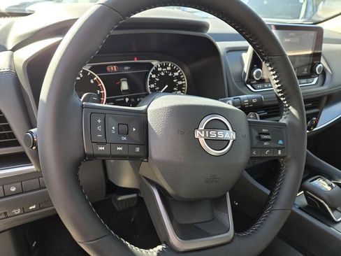 New 2026 Nissan Rogue SV FWD image 13