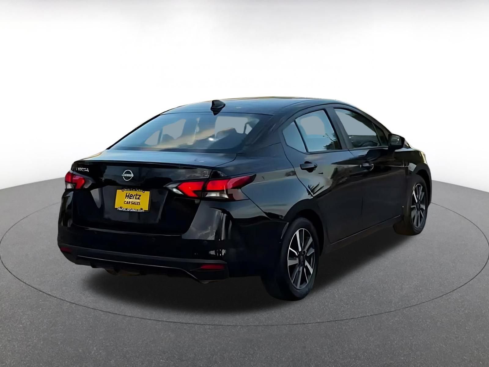 Used 2025 Nissan Versa SV FWD image 14