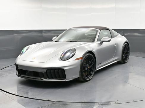 New 2026 Porsche 911 Targa 4 GTS image 6