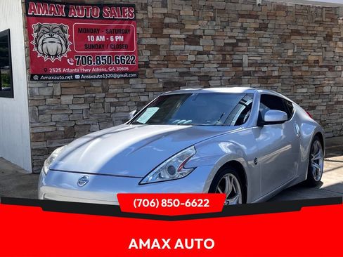 Used 2011 Nissan 370Z Touring image 1