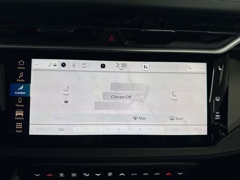 New 2026 Jeep Cherokee Limited image 39