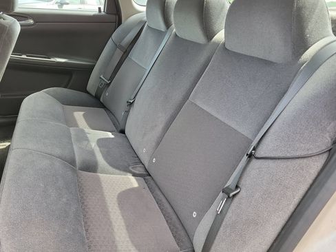 Used 2008 Chevrolet Impala LS FWD image 14