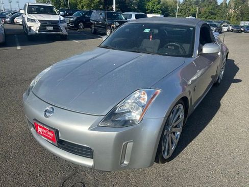 Used 2004 Nissan 350Z Enthusiast image 1