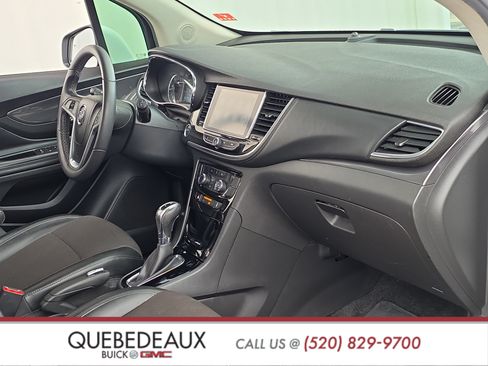 Used 2021 Buick Encore Preferred FWD image 28