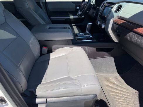 Used 2016 Toyota Tundra Limited w/ Limited Premium Package AWD/4WD image 21