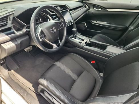 Used 2020 Honda Civic Sport image 8