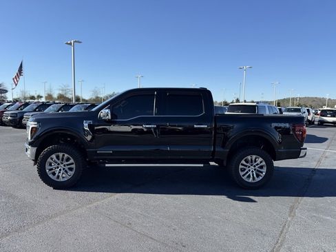 Certified 2024 Ford F150 Lariat w/ FX4 Off-Road Package image 4