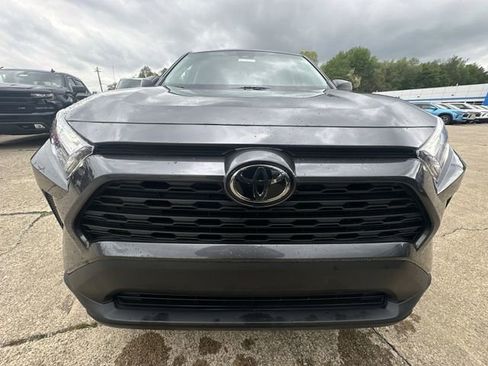 Used 2023 Toyota RAV4 LE AWD/4WD image 34