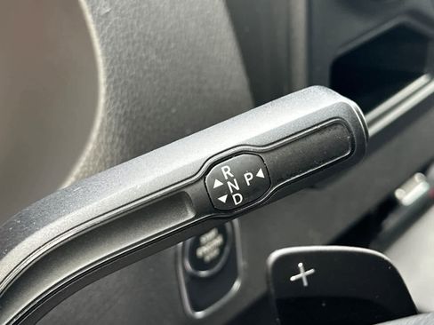 Used 2023 Mercedes-Benz Sprinter 2500 image 19