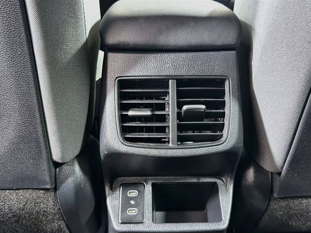 Used 2024 Kia Seltos LX AWD/4WD image 24
