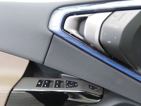 New 2026 BMW X3 xDrive30 w/ Premium Package image 22