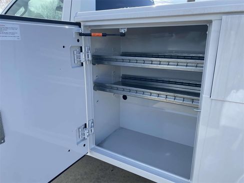 Used 2024 RAM 5500 Tradesman image 13