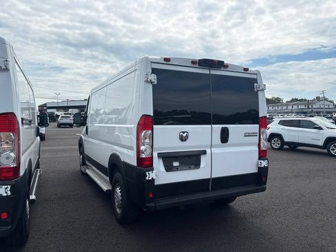 Used 2025 RAM ProMaster 2500 w/ U-Haul Equipment Group FWD image 4