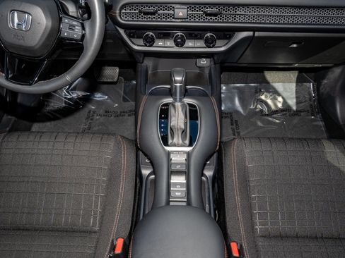 Certified 2024 Honda HR-V Sport image 24