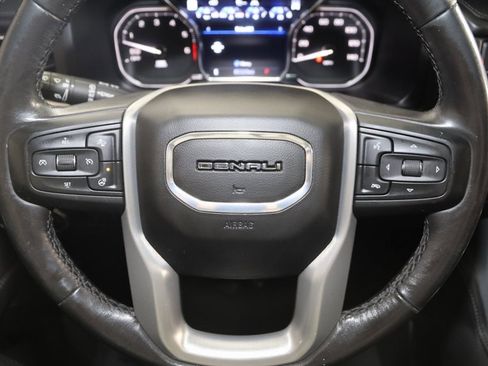 Used 2021 GMC Yukon Denali w/ Denali Ultimate Package image 40